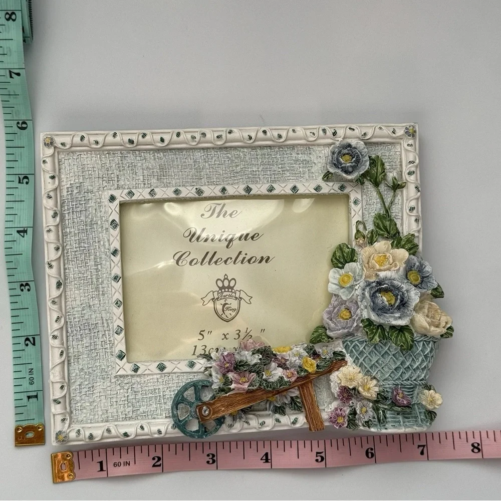 Giovanni Turtle King Unique Collection Flower Garden Wagon Blue Picture Frame